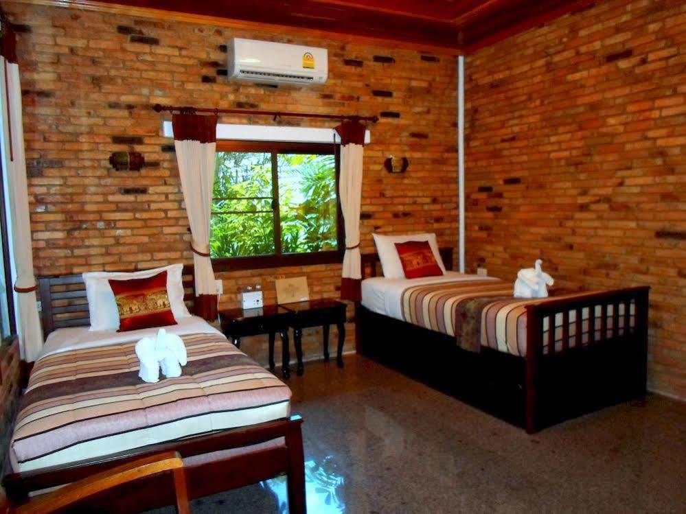 Khao Sok Riverside Cottage Khao Sok National Park Exterior foto